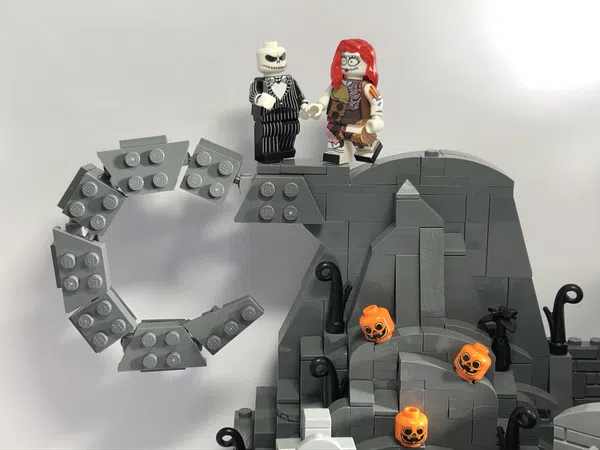 LEGO MOC Nightmare Before Christmas scenic minifigure stand for Jack  Skellington and Sally by bootbricks