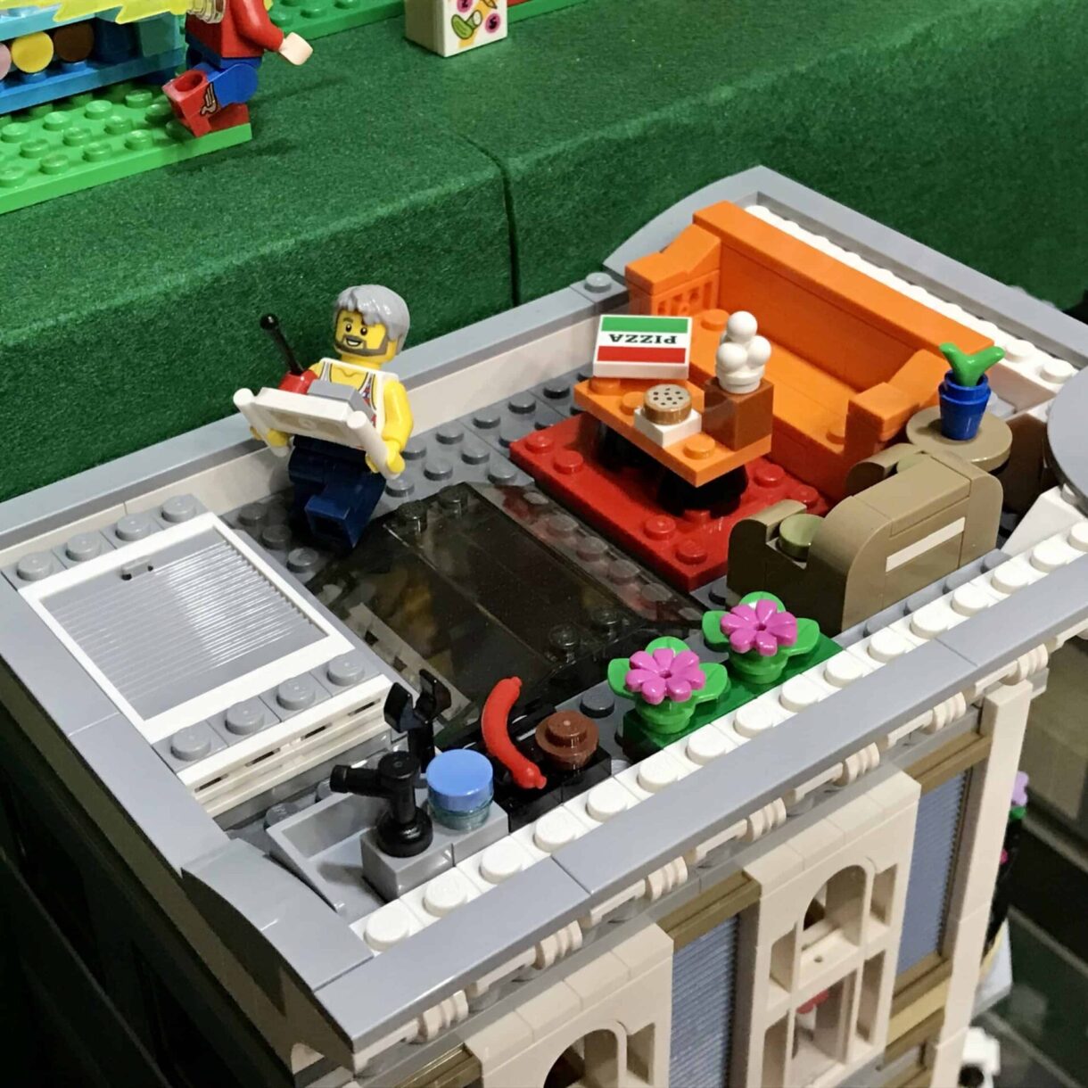 IMPROVING OFFICIAL LEGO MODULAR BUILDINGS ON A BUDGET 6