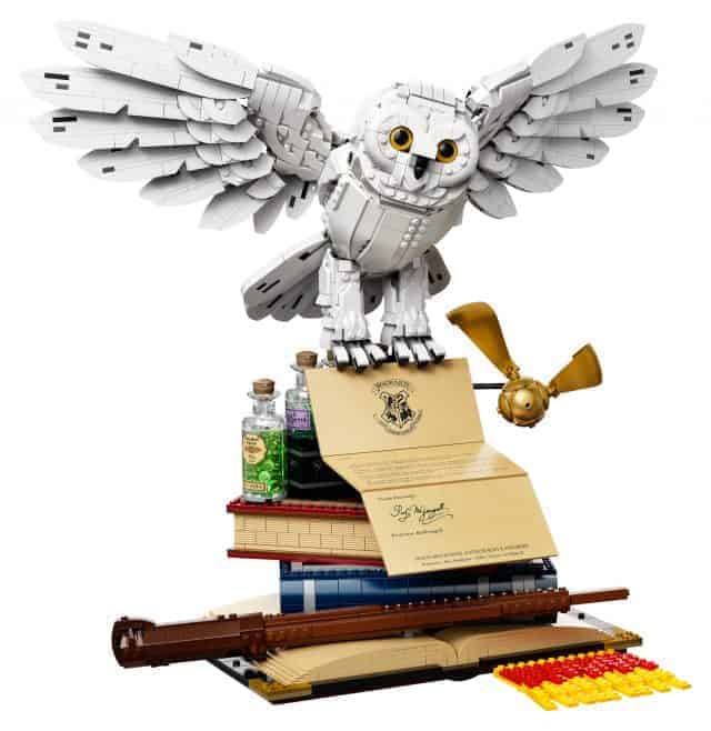 LEGO-Harry-Potter-76391-Hogwarts-Icons-Collectors-Edition-4