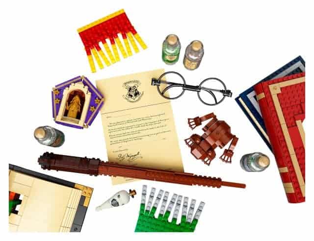 LEGO-Harry-Potter-76391-Hogwarts-Icons-Collectors-Edition-5
